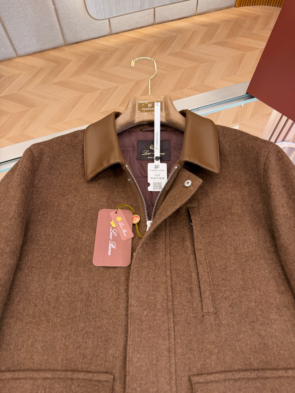 Leather collar down jacket