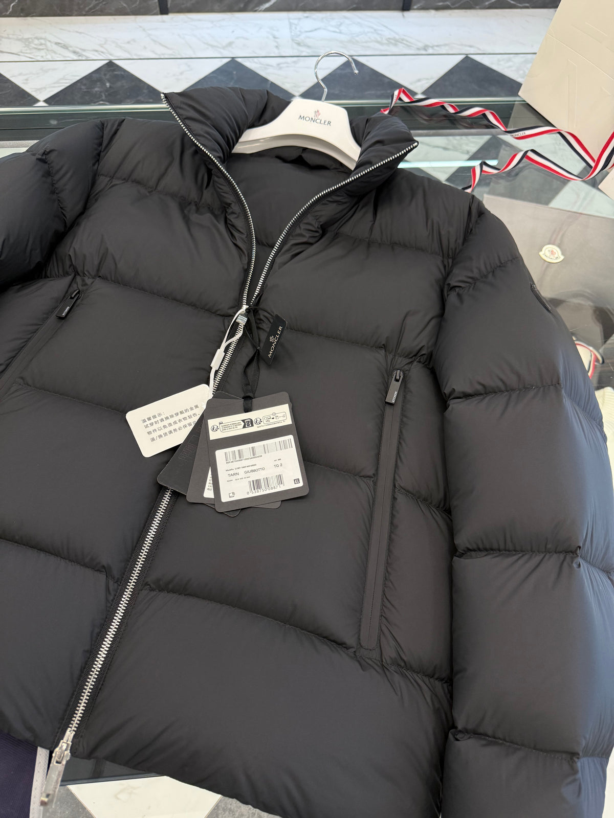 Tarn down jacket