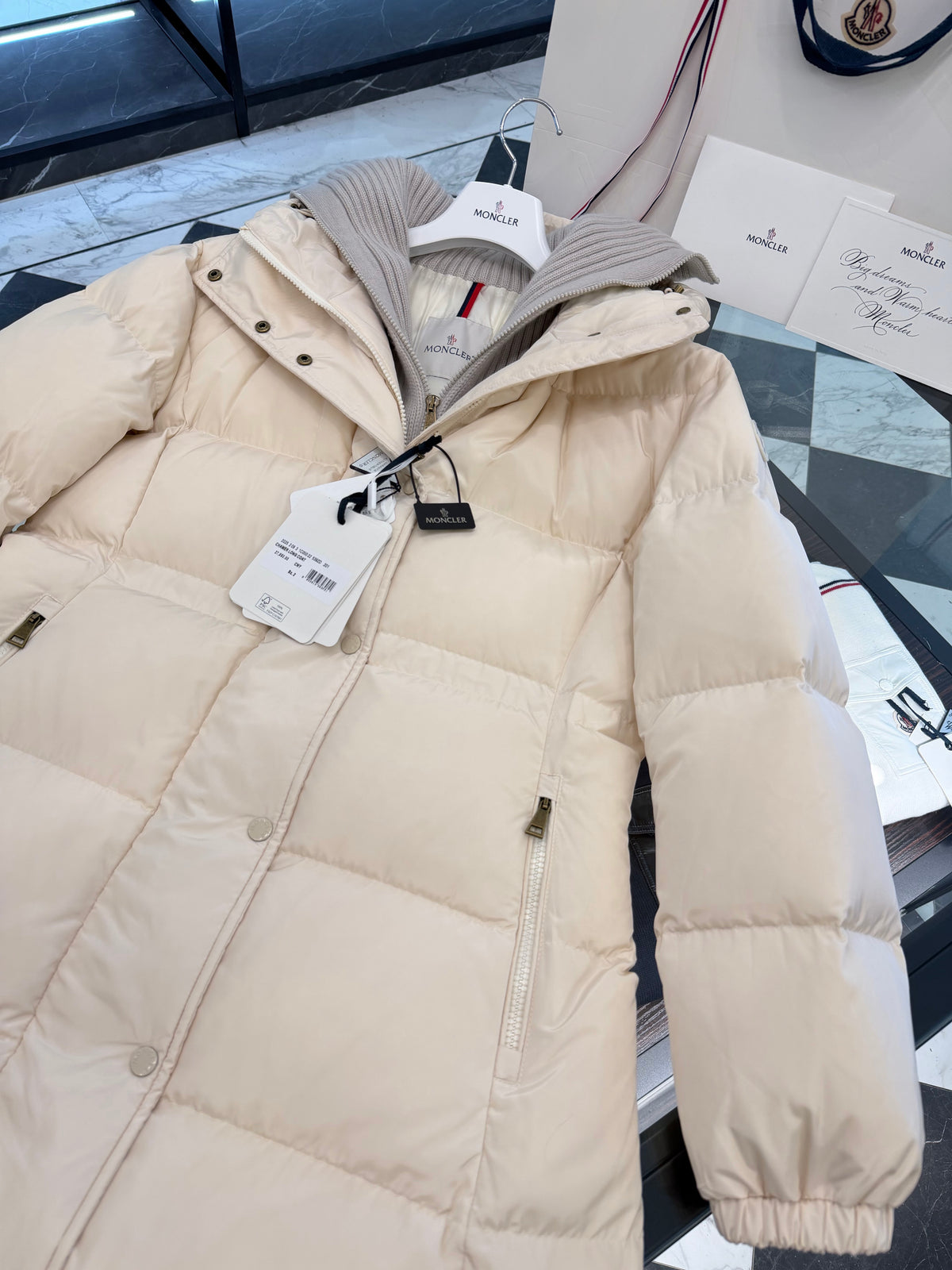 Chamer down jacket
