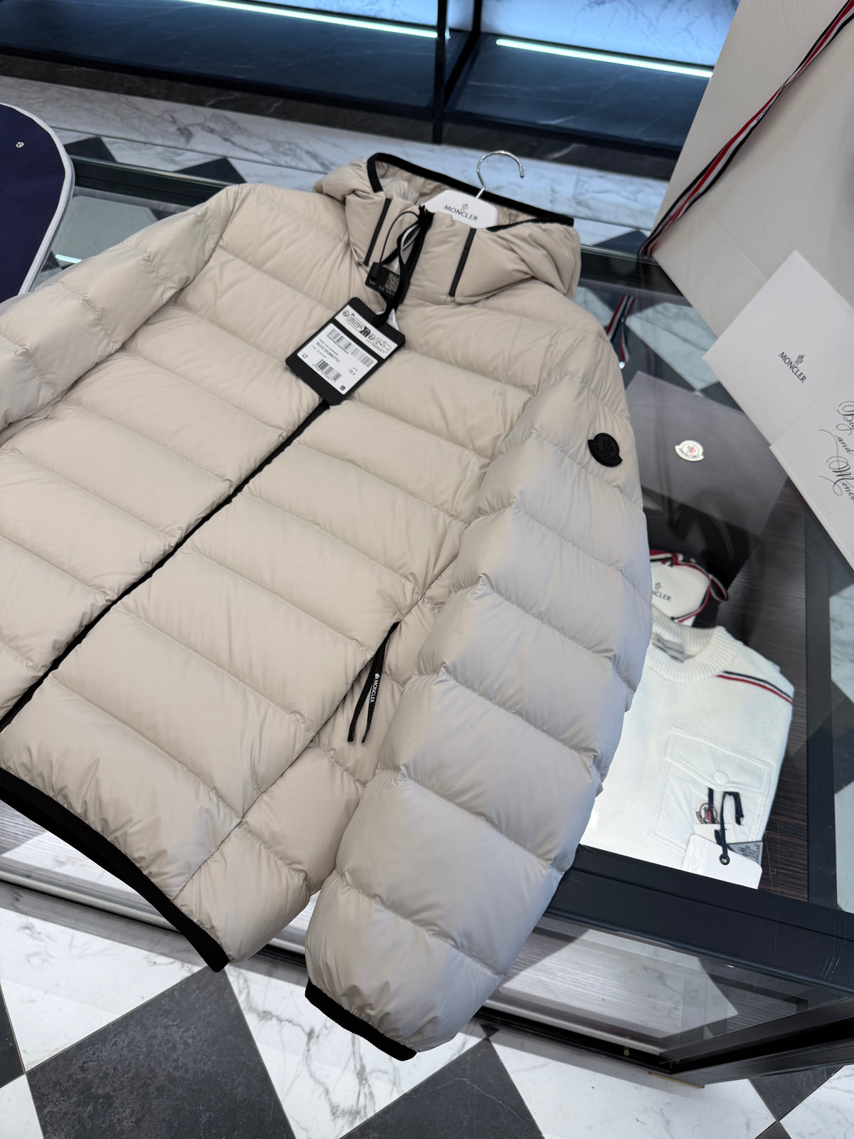 Jeluz down jacket