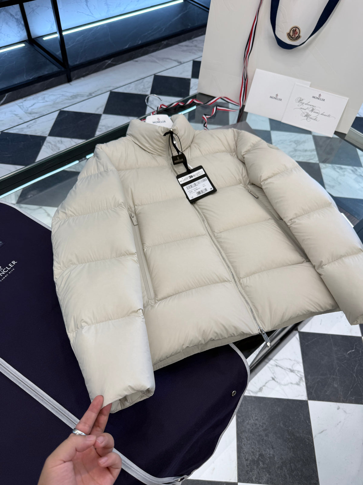 Tarn down jacket