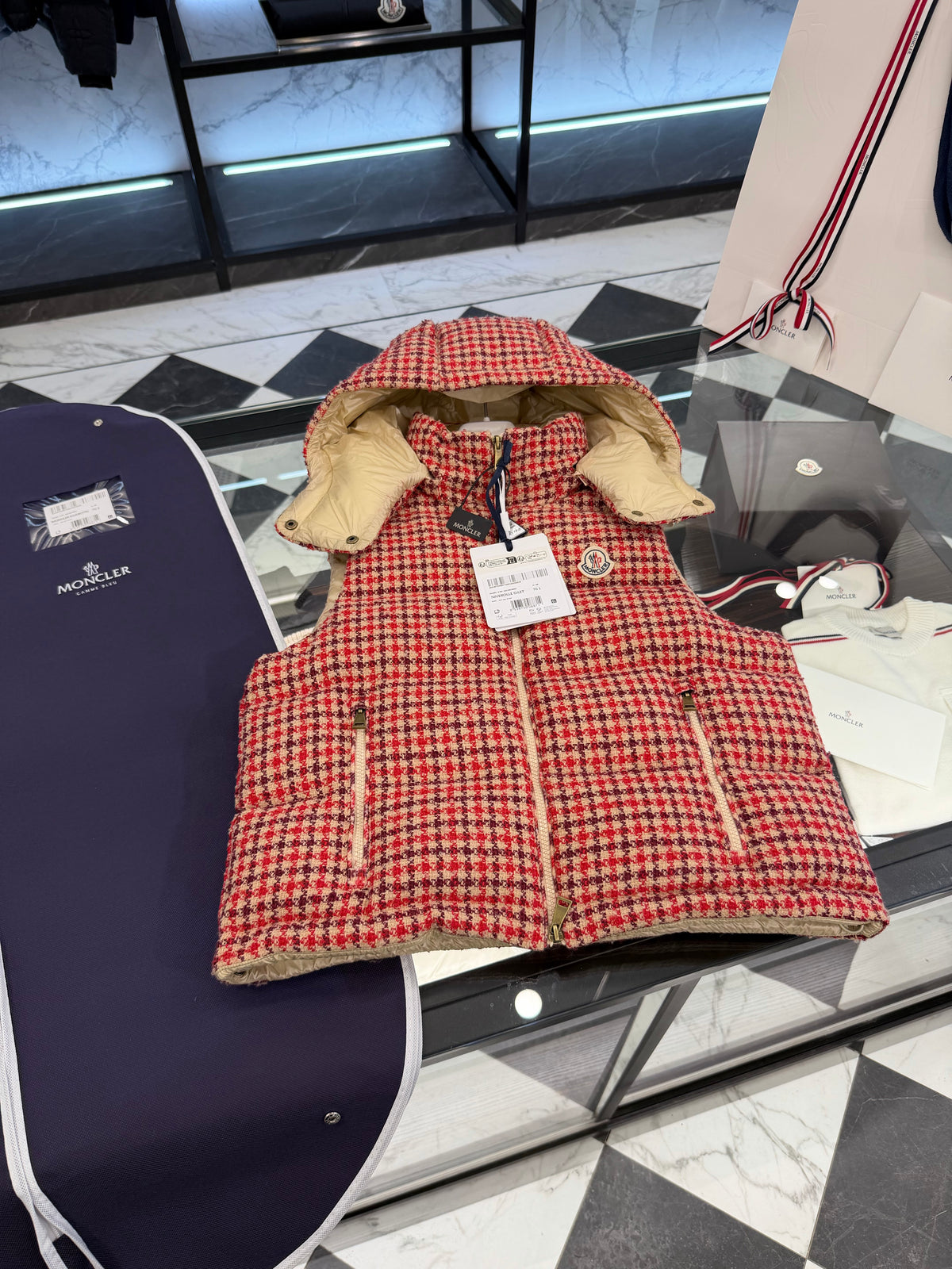 Niverolle down vest