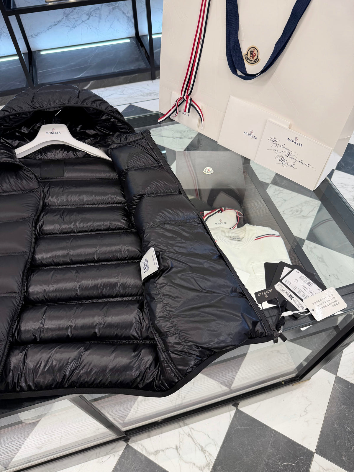 Panestrel down vest