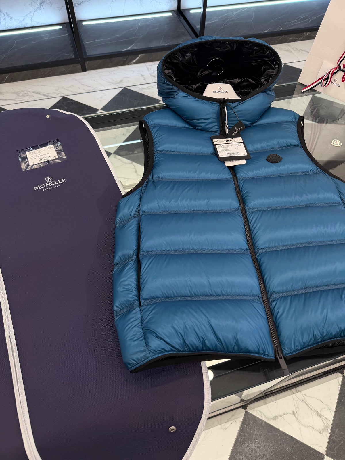 Panestrel down vest