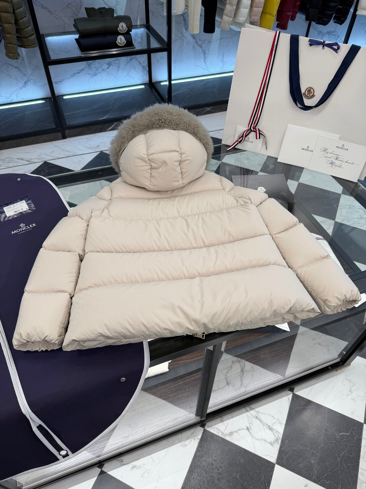Laichefur cropped down jacket