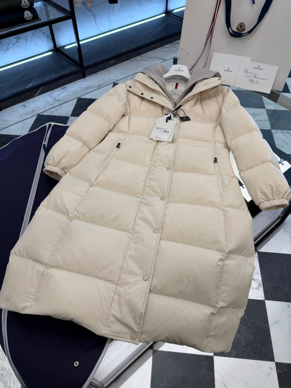 Chamer down jacket