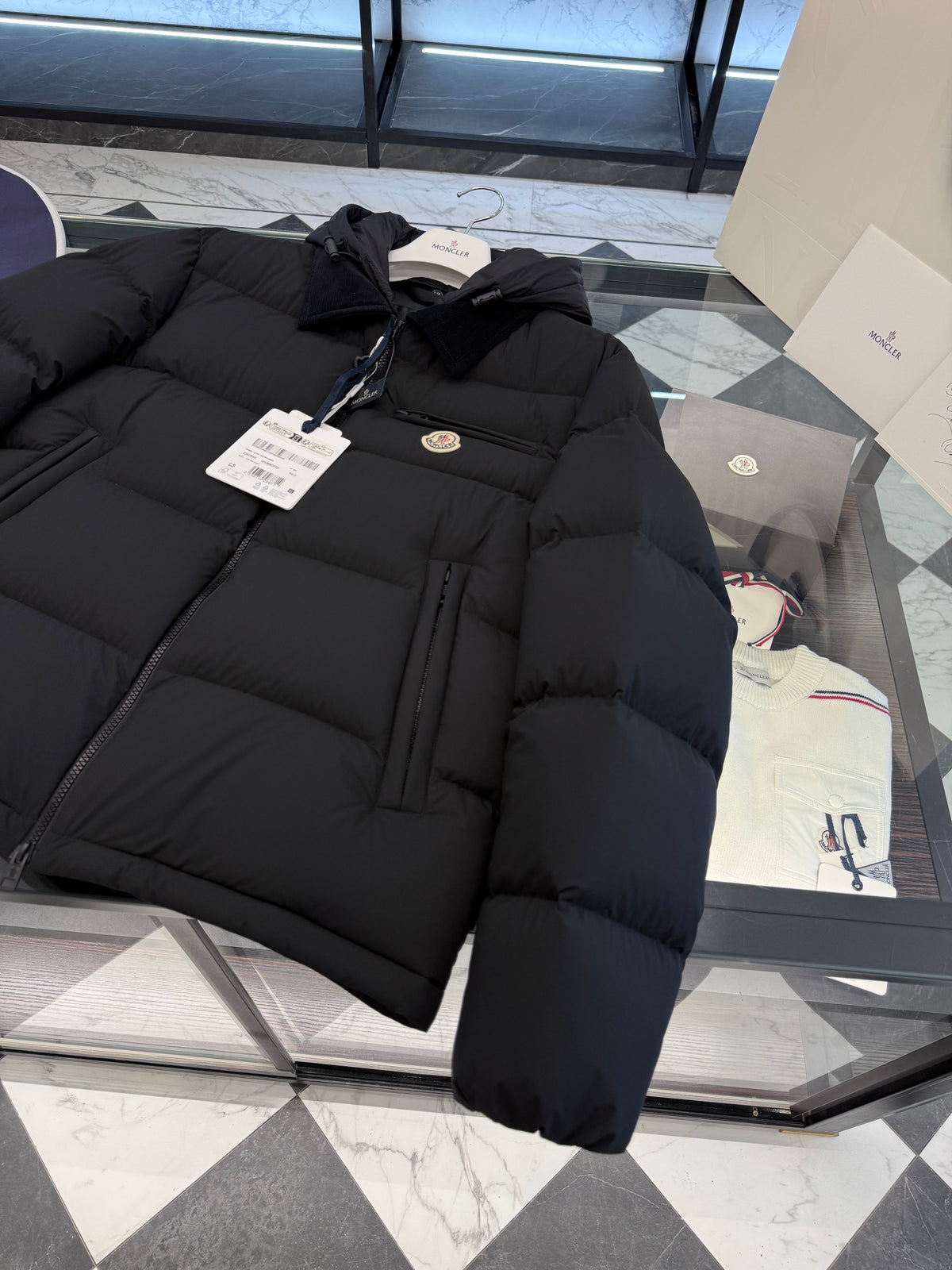Calima down jacket