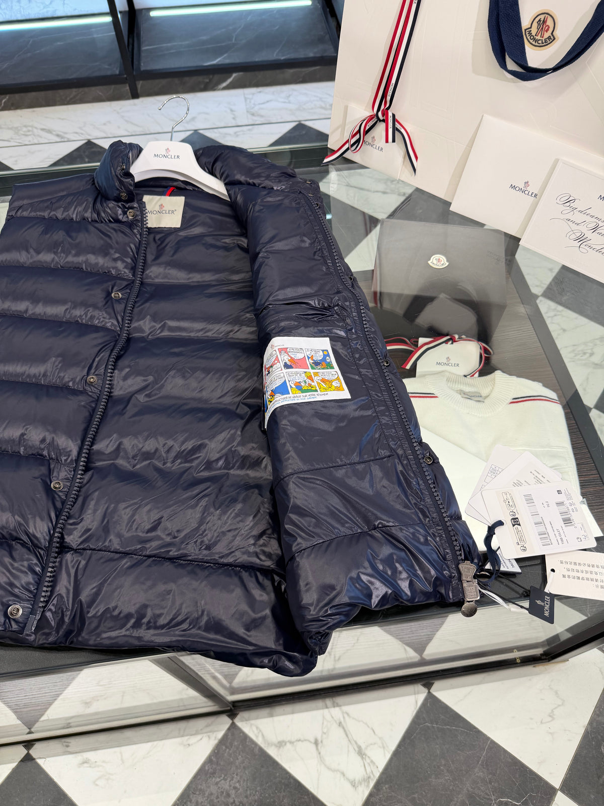 Tibb down vest