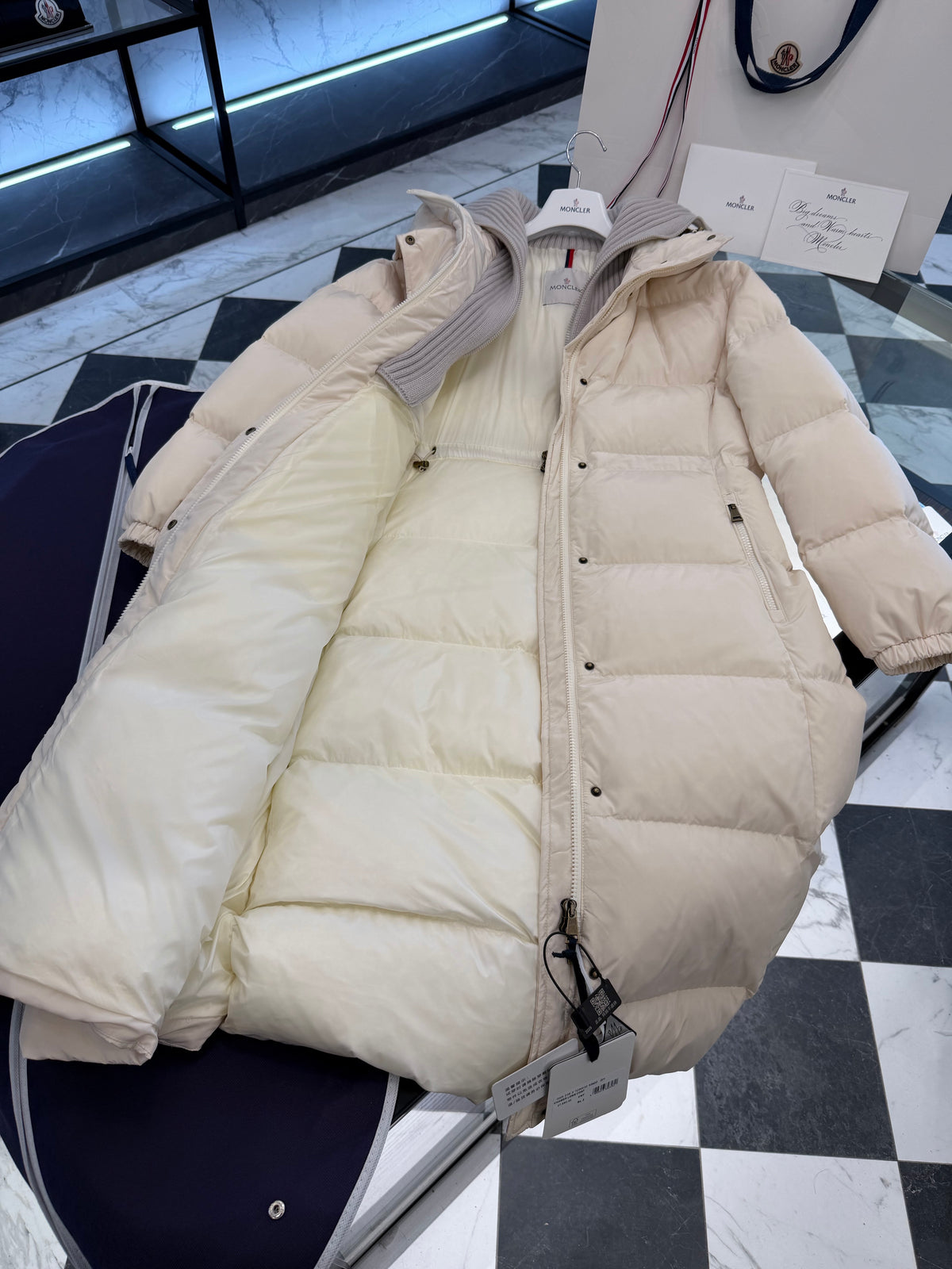 Chamer down jacket