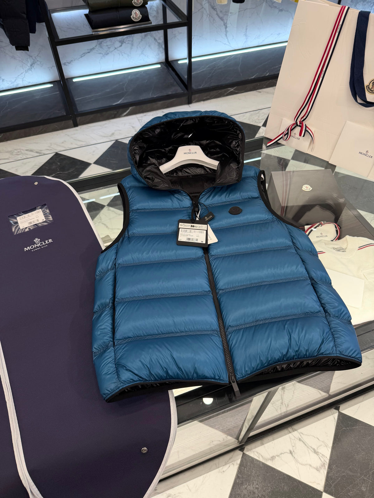 Panestrel down vest
