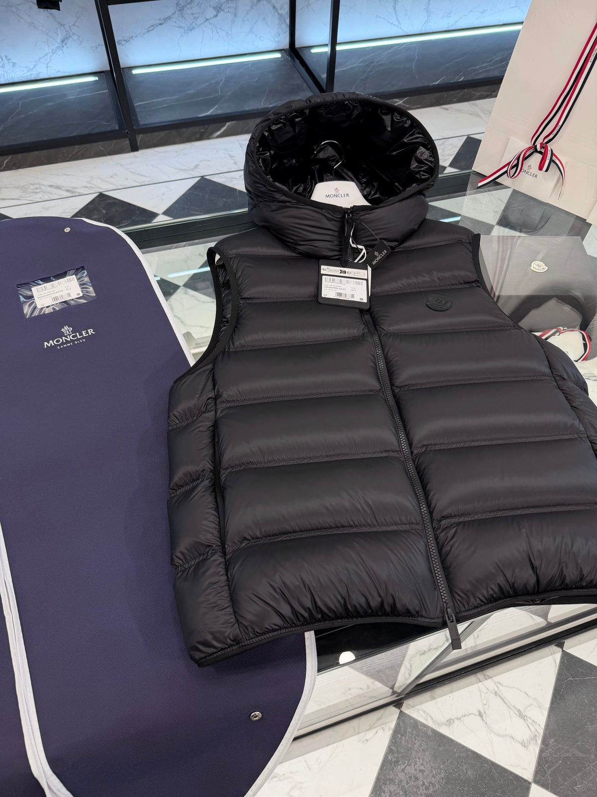 Panestrel down vest