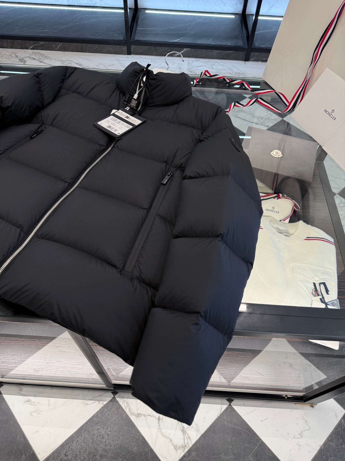 Tarn down jacket