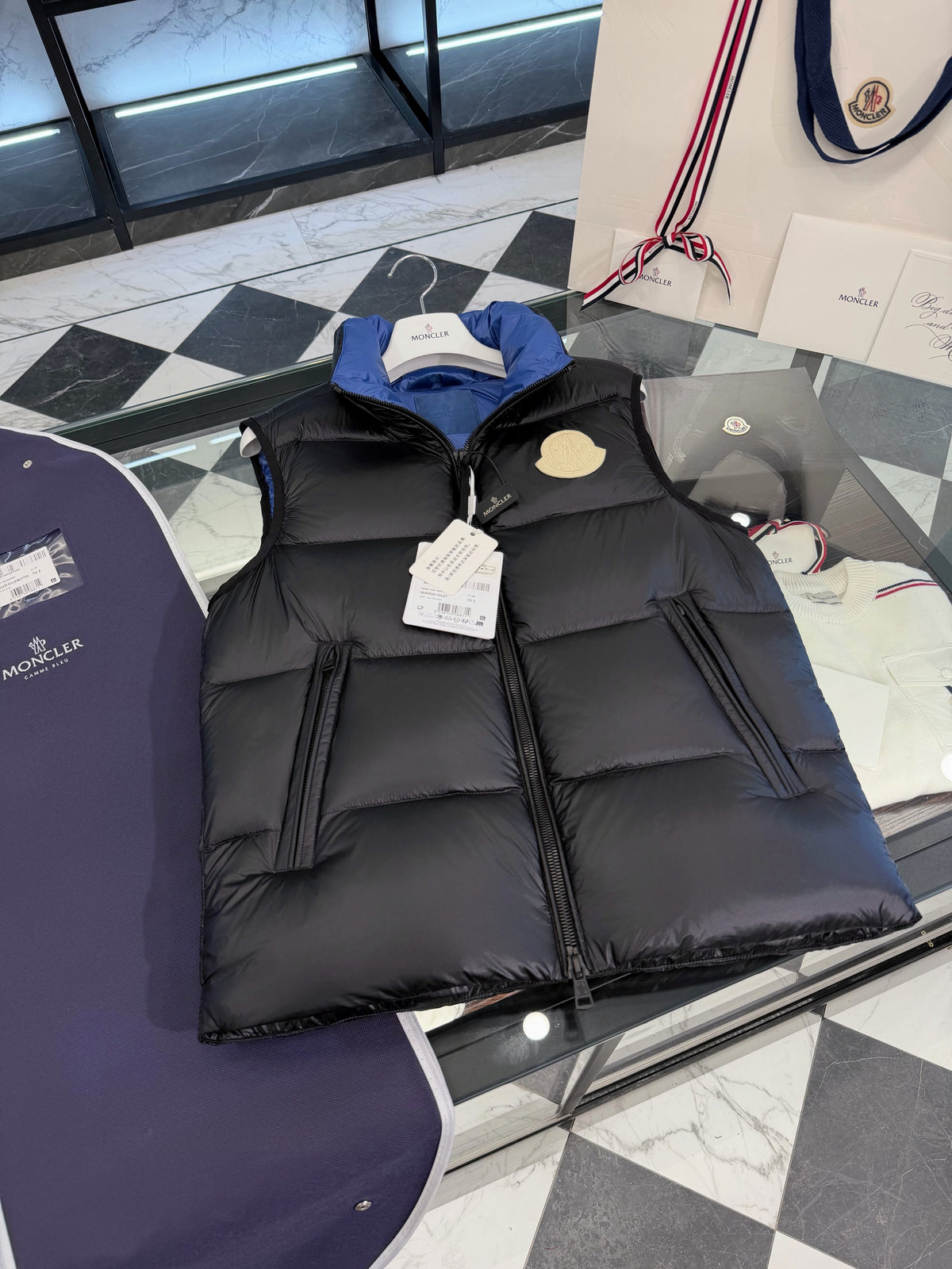 Sumido down vest